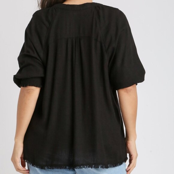 Umgee Plus Black Linen Button Bodice Raglan Top - Picture 4 of 5